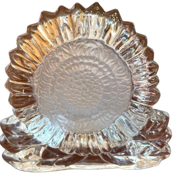 Partylite sunflower tea light or voltive holder, excellent condition, no flaws - Picture 4 of 5